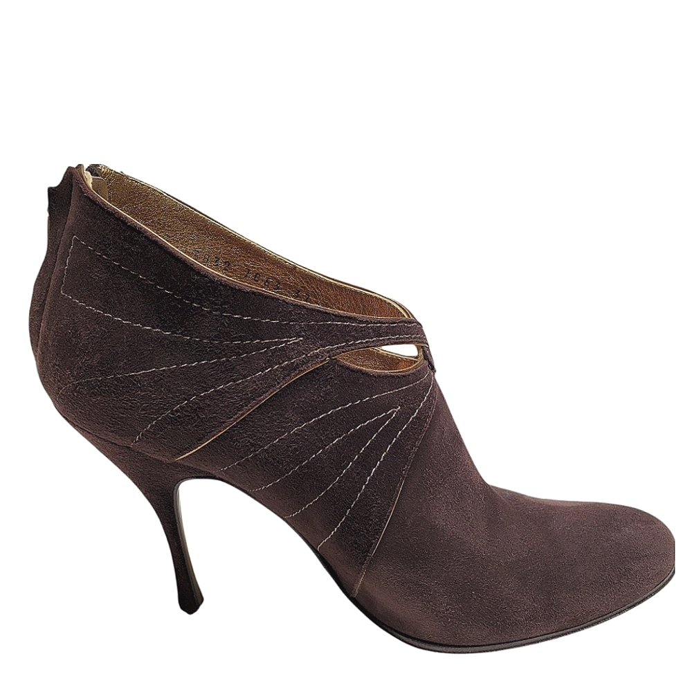 Dolce & Gabbana Brown Suede Cutout Accent Ankle Bootie Size 7 Authentic